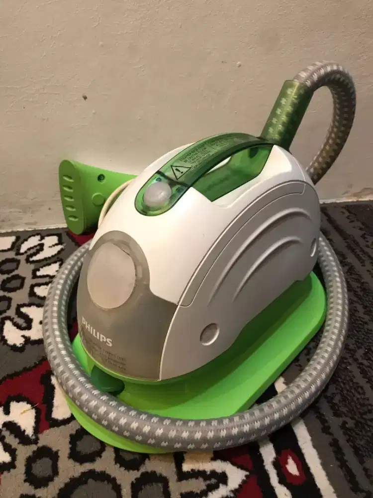 Setrika uap philips GC 510