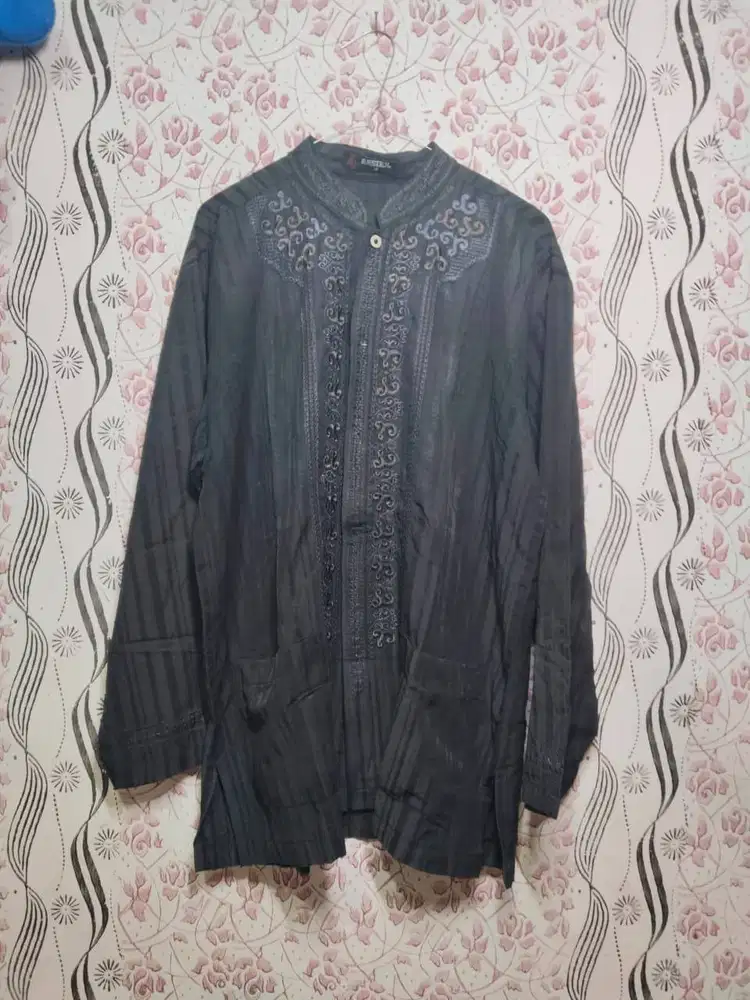 Baju Koko Hitam size M - sesuai Gambar