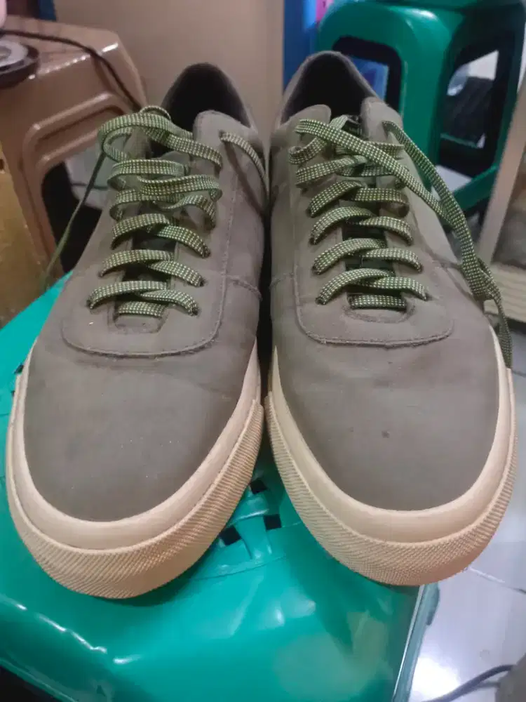 Jual Cat Pull bear  ori second pakai Uk 44