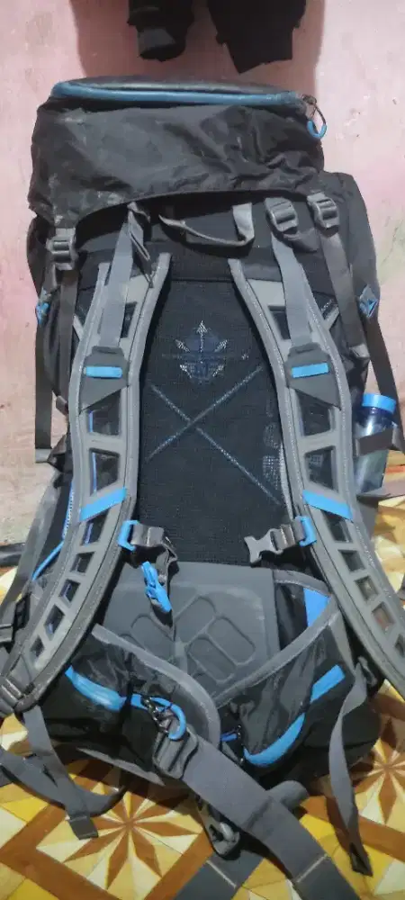 Carrier Columbia Endura 65L