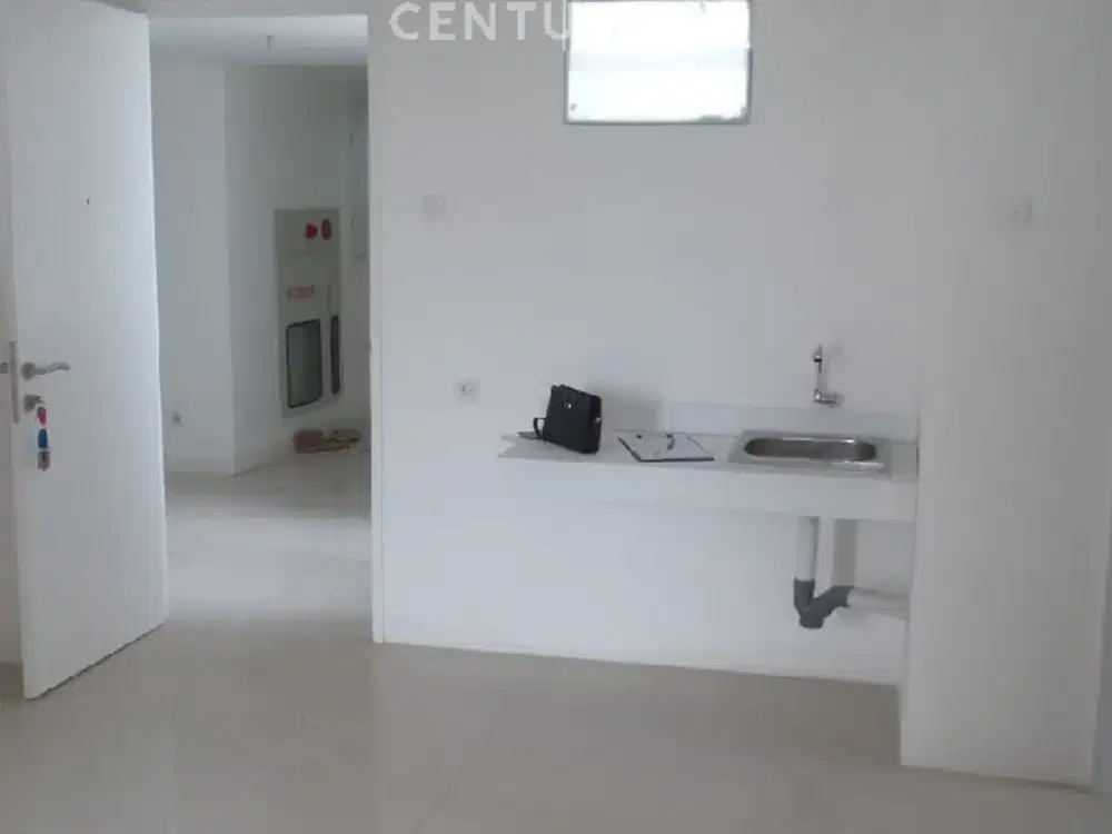 JUAL BU APARTEMEN BASSURA CITY 3BR UNFURNISHED JARANG ADA