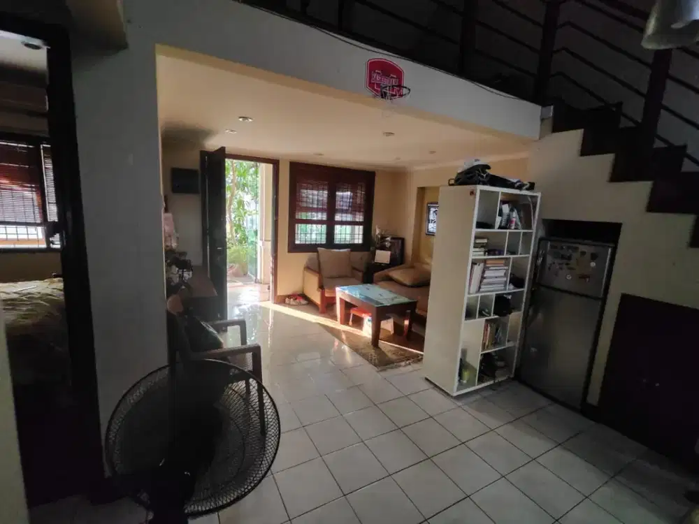 Rumah Terawat Nyaman dan Murah di Wangsakerta Kota Baru Parahyangan