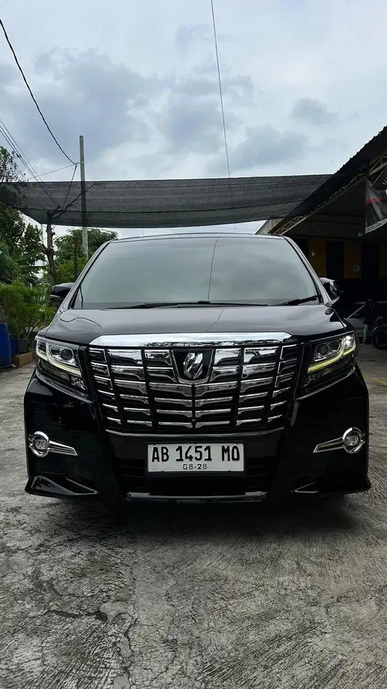 Toyota Alphard SC CBU Premium Sound 2015 Black A/T