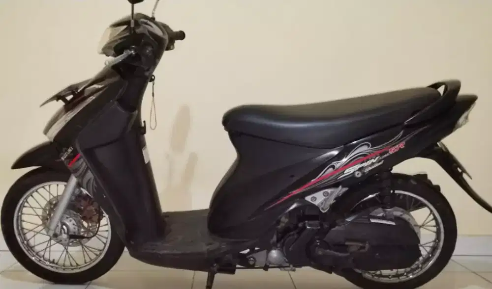 Suzuki Spin SR 2009