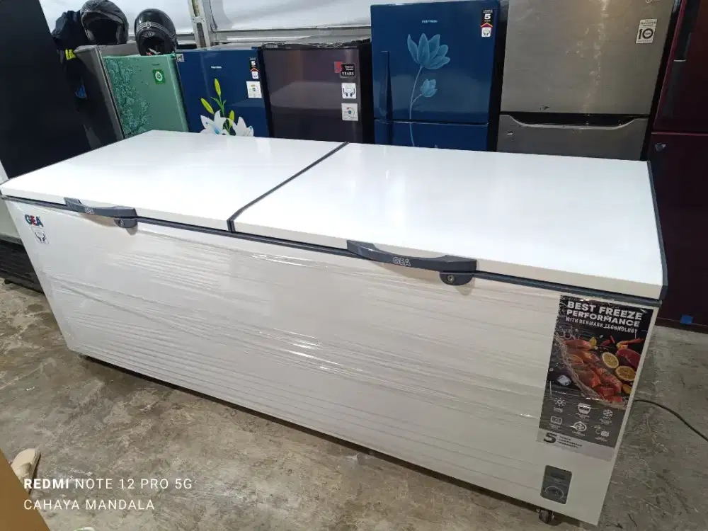 Gea frezeer box 1200 liter dobel compresor like new