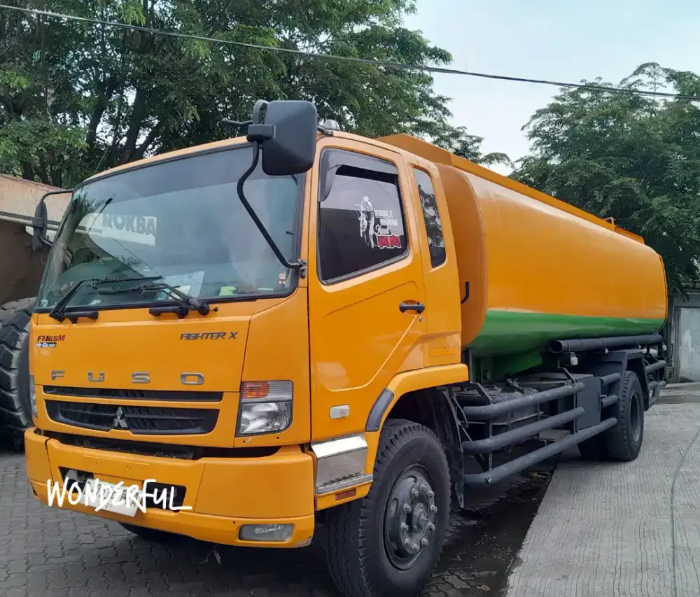 Mitsubishi Fuso Fighter FM 65HD 240psHD Tangki 16000ltr Bio Solar Hino