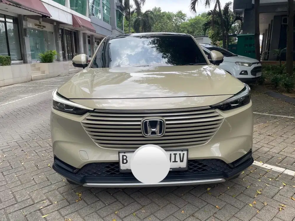 Honda HR-V 2023 Bensin / pemakaian april 2024