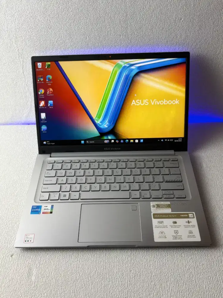 Asus Vivobook X1404za