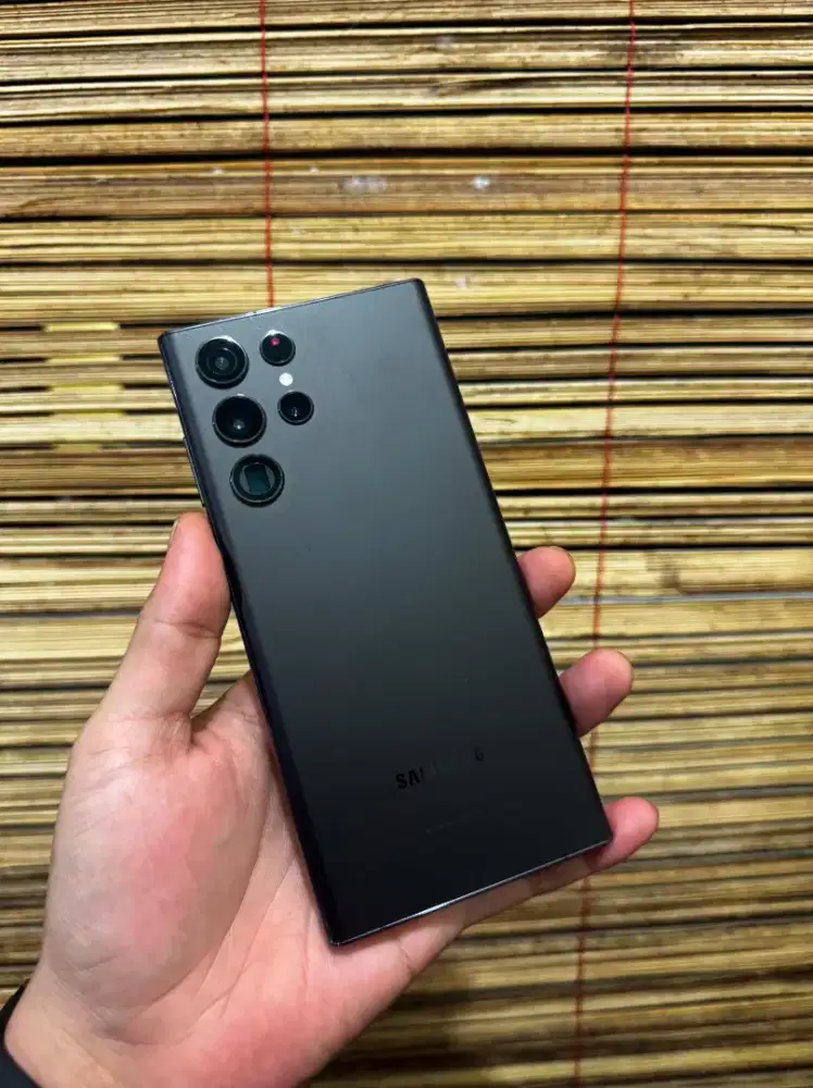 Samsung S22 Ultra 12/256GB SEIN Fullset Normal