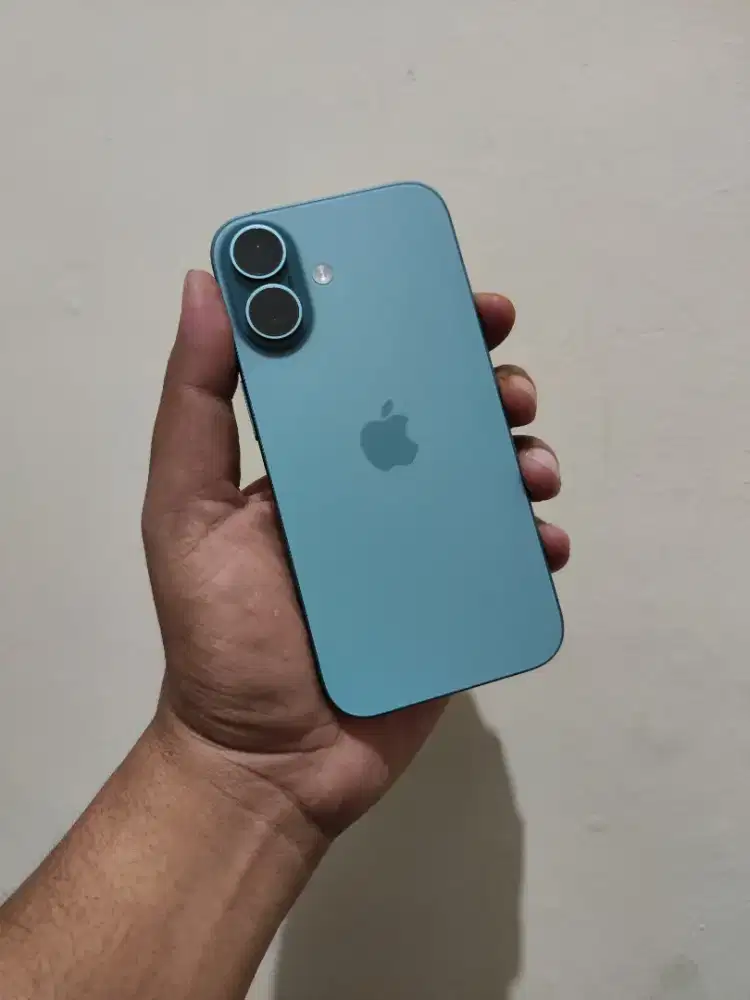 Iphone 16 128gb ibox on september 2026 mulus fullset full ori