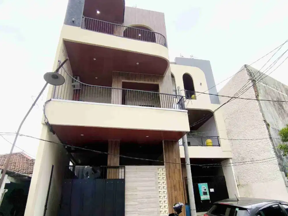 Dijual Rumah Kost 39+1 Kamar Plus Furniture Dekat Kedokteran UNAIR, Poltekkes Area DharmaHusada