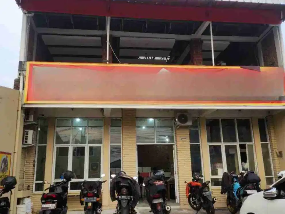 Dijual & Disewakan Ruko komersil Ex Resto di Jatiwaringin raya, kota Bekasi.