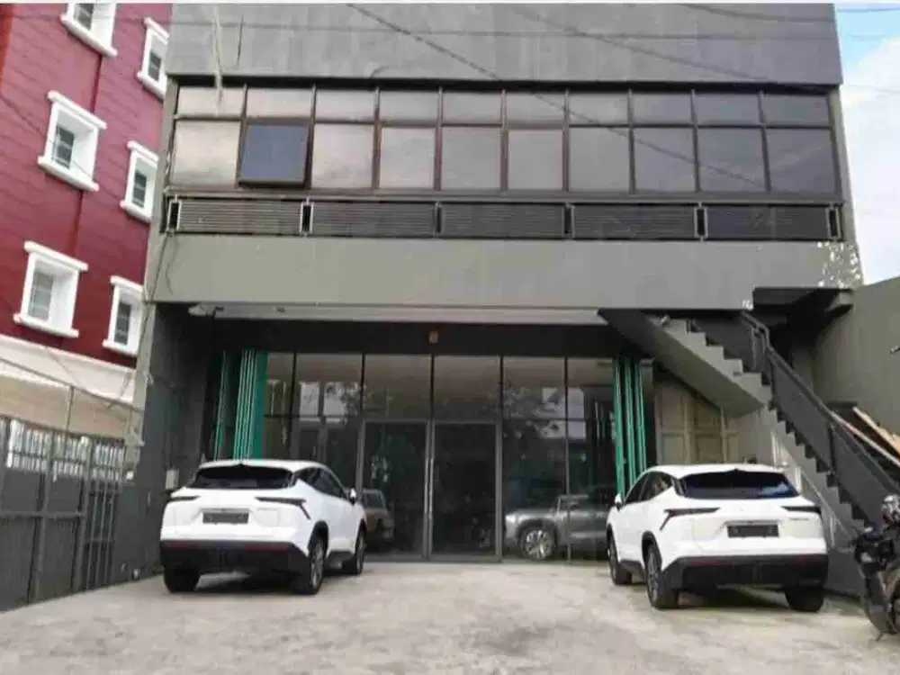 Disewakan dan dijual Gedung pinggir jalan sultan agung bekasi barat