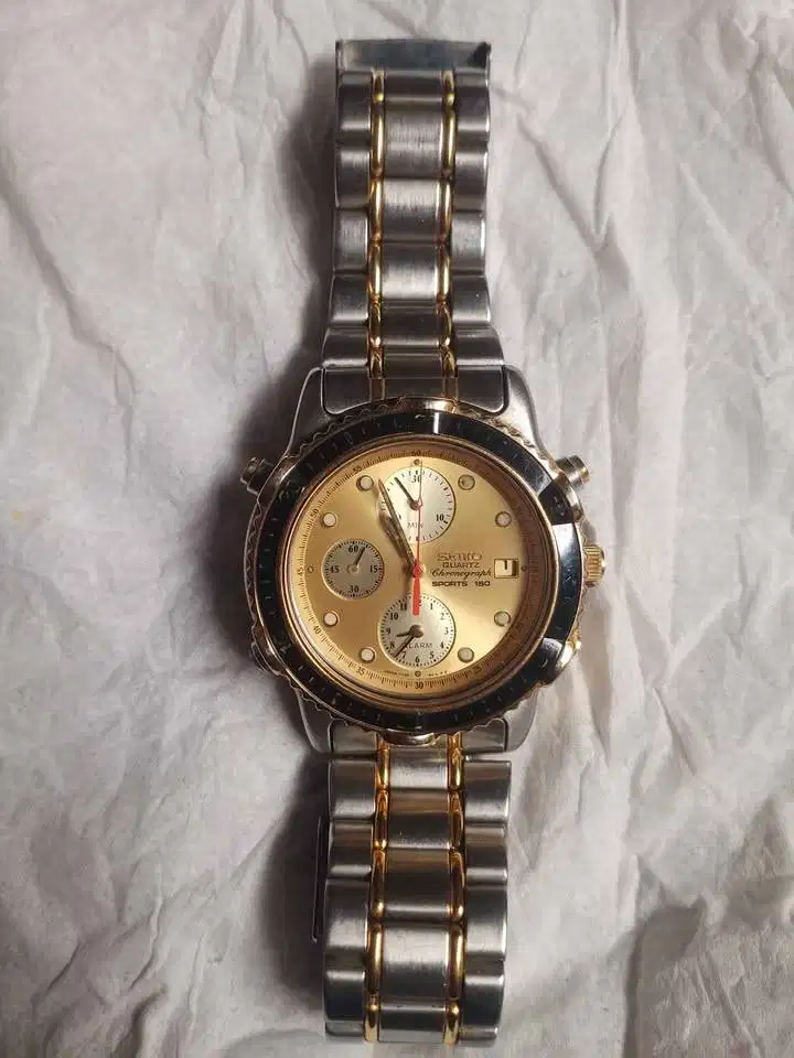 Jam tangan Seiko chronograph 7T32 6B9C
