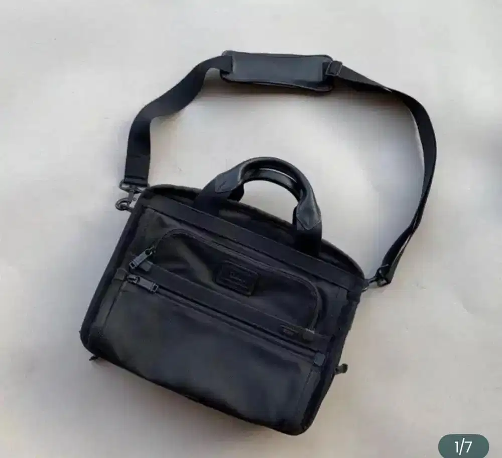 Tas Selempang Tumi Laptop Original