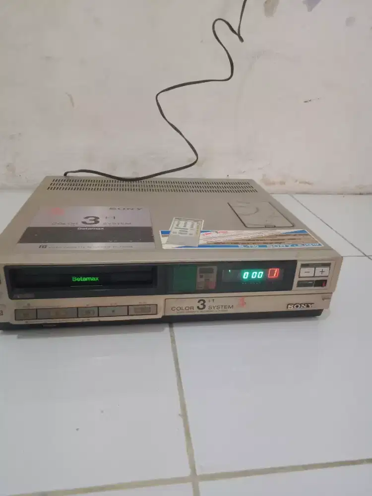 Sony Betamax Video Player