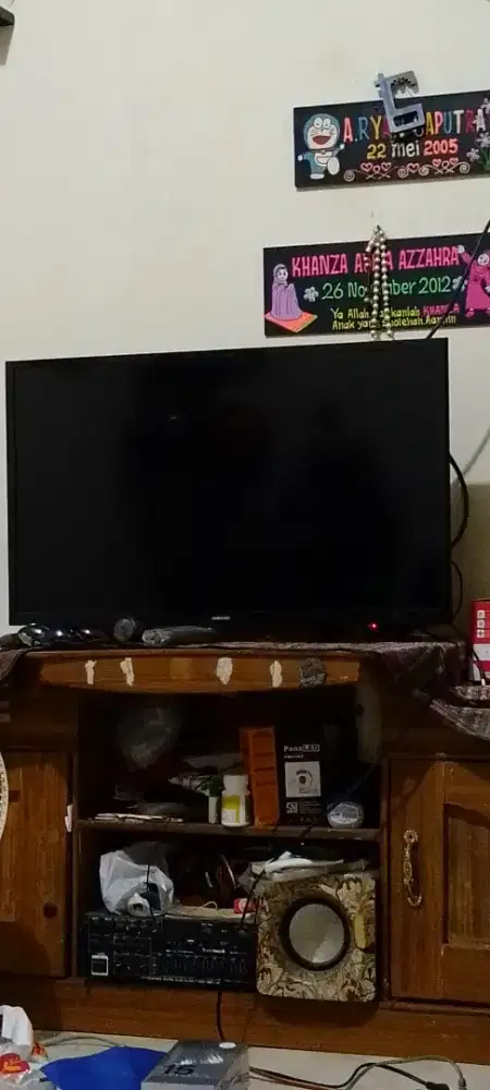 Dijual tv Samsung 32