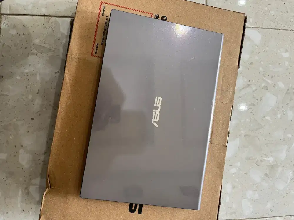 Laptop Asus X515E Like New