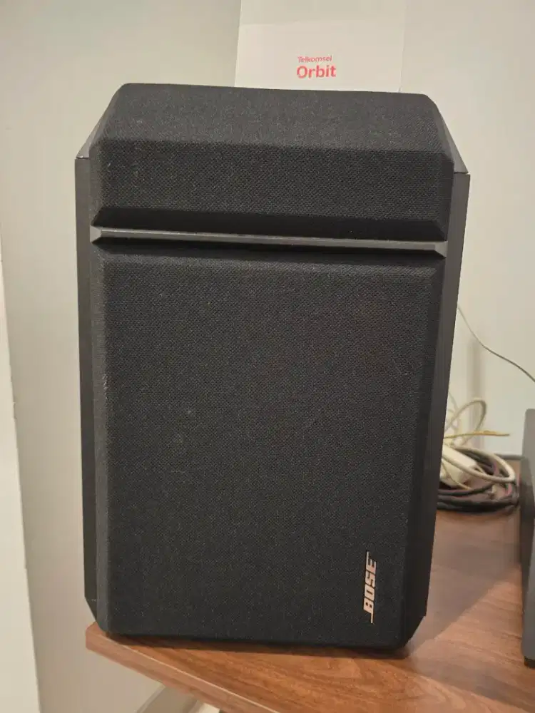 Speaker Bose 201 series IV
