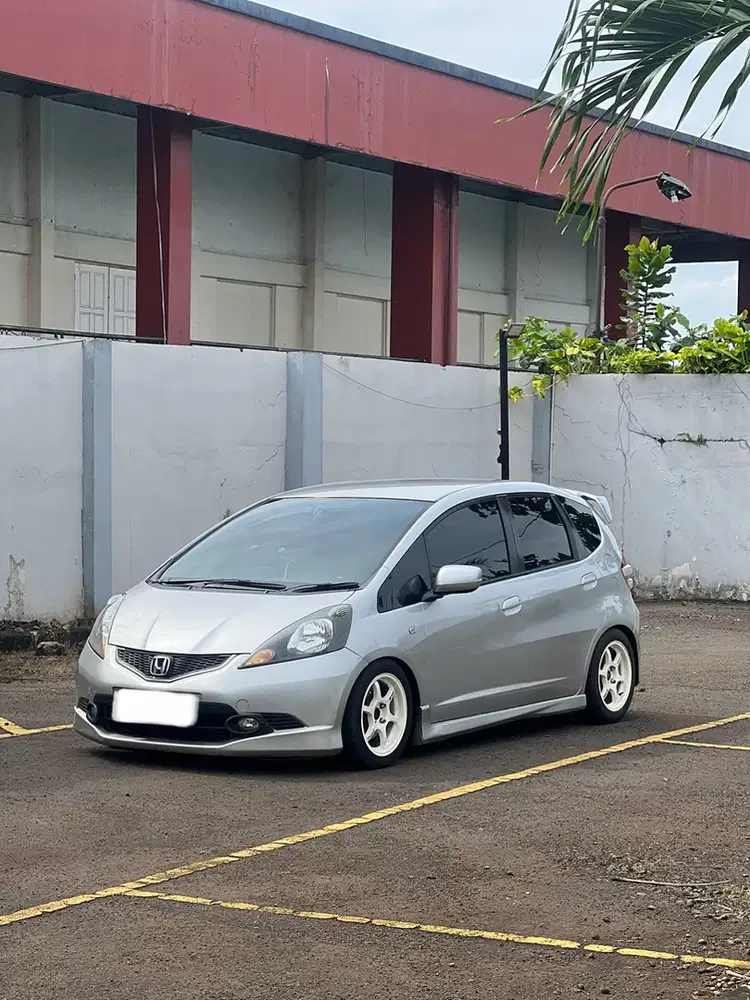 Honda Jazz 2010 Bensin