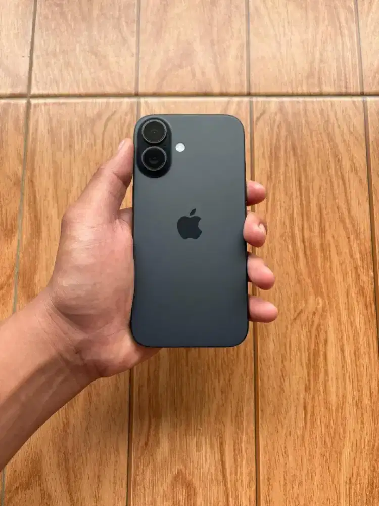 iPhone 16 basic 128Gb iBox
