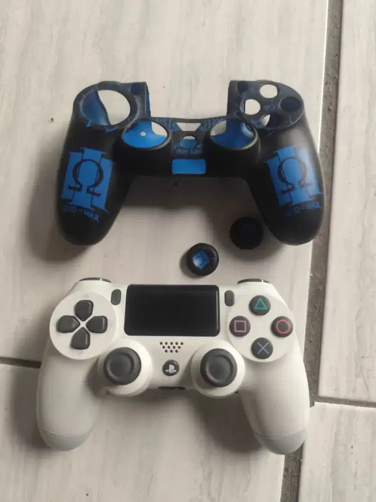 Stick ps 4 . Ori mesin lightbar + silicon god of war