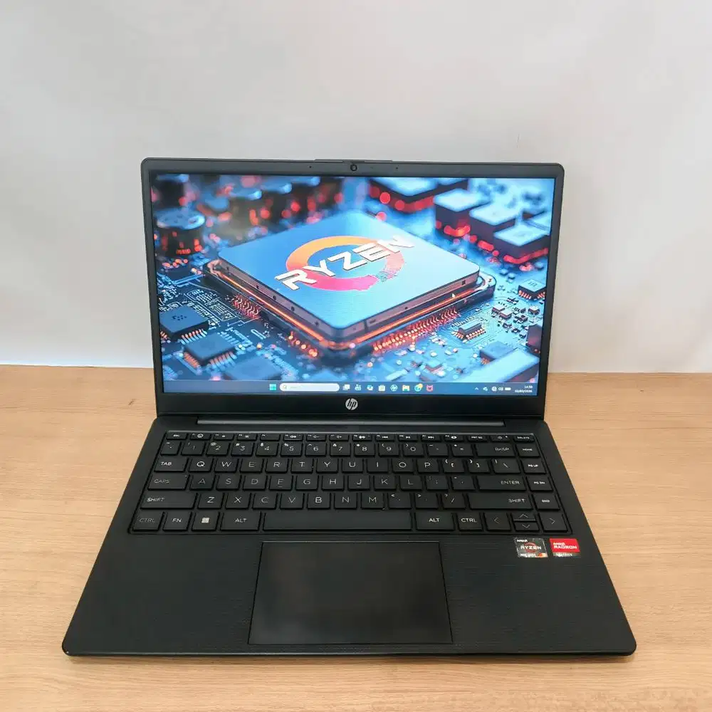 Laptop HP 14 em0xxx AMD Ryzen 3 7320U | 8GB/512GB SSD | Siap Antar COD