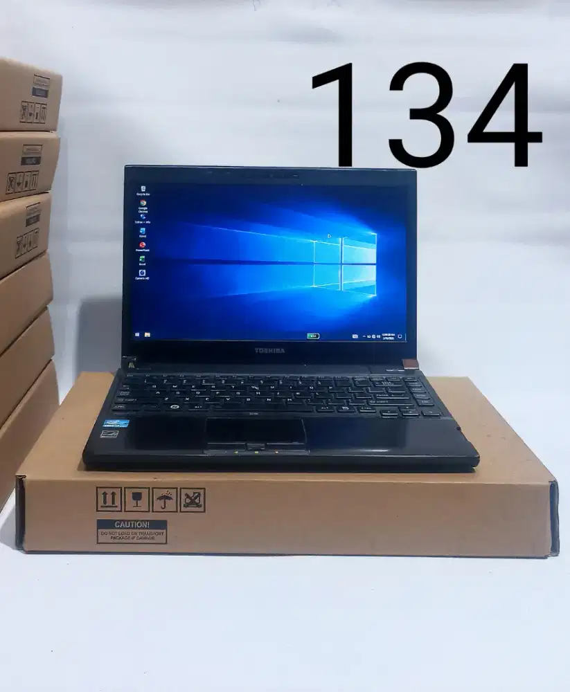 TOSHIBA PORTAGE R830 Intel core 17-2620M Ram 8GB HDD 1TB 2 Jam