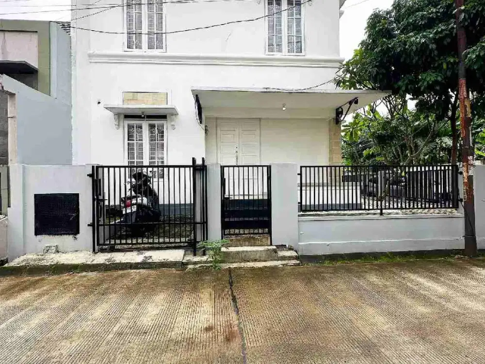 DIJUAL RUMAH SECONDARY LUXURY – POSISI HOOK Jatirahayu, Pondok Melati – Kota Bekasi