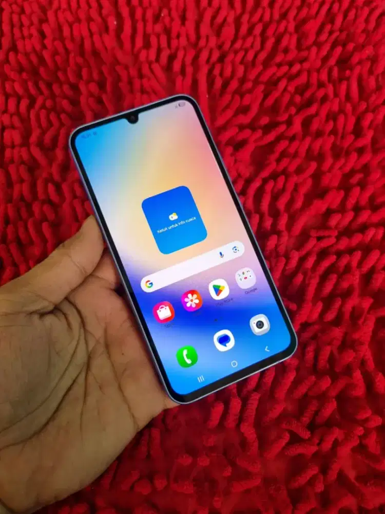 Samsung A24 5g NFc ram 8+8/128 mulus no minus hp charger