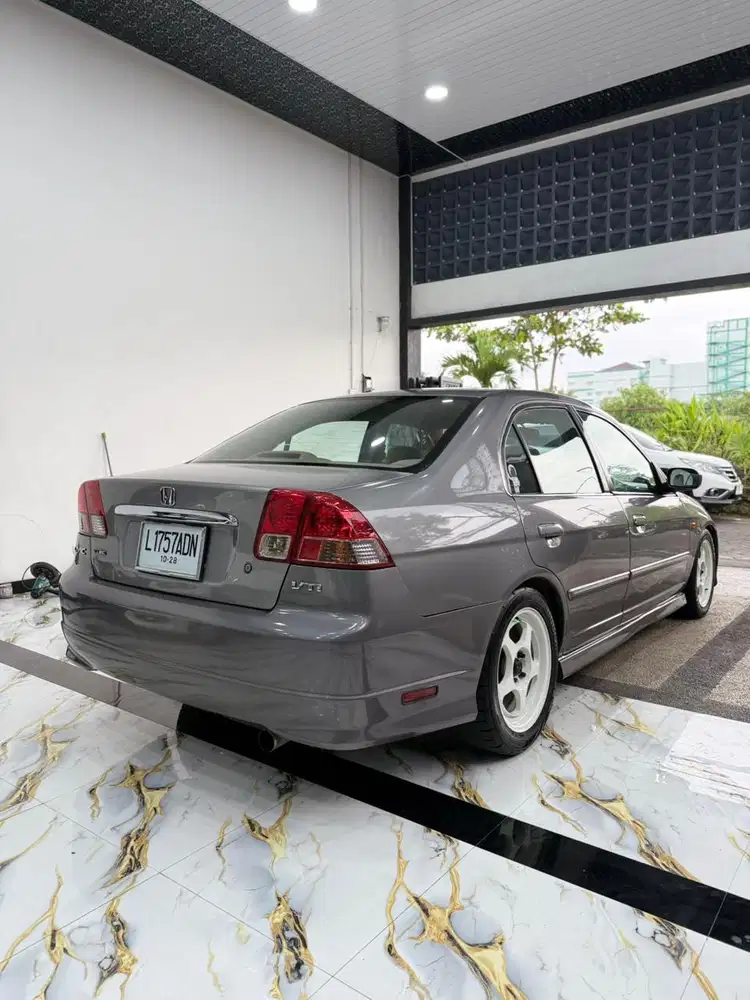 Honda Civic 2004 Bensin