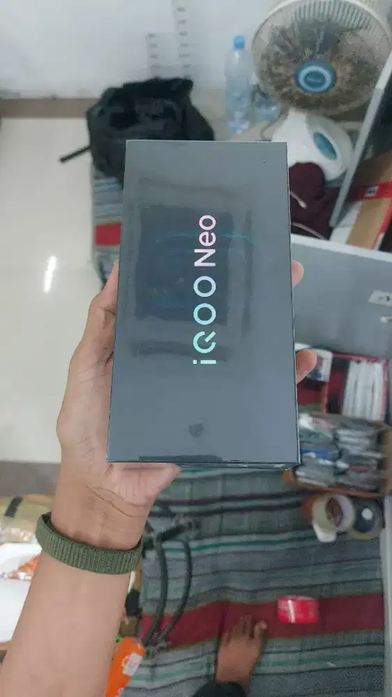 Vivo iqoo Neo 10 ram 12gb 5G dan8/256 garansi resmi