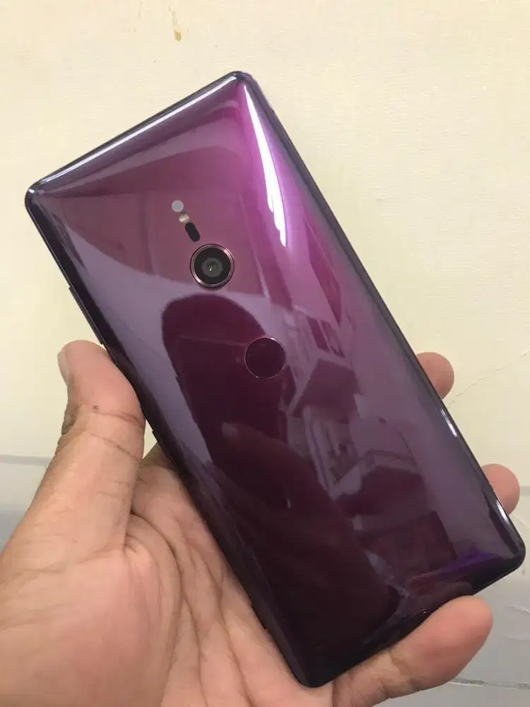 sony experia xz3 ram4/64gb