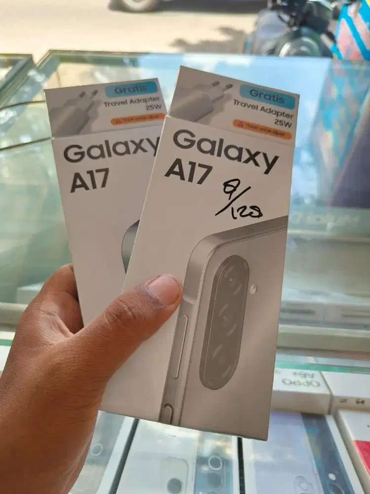 New smasung galaxy A17 tam8/128 garansi resmi 1 tahun