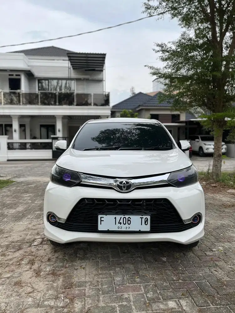 Veloz Automatic 2016