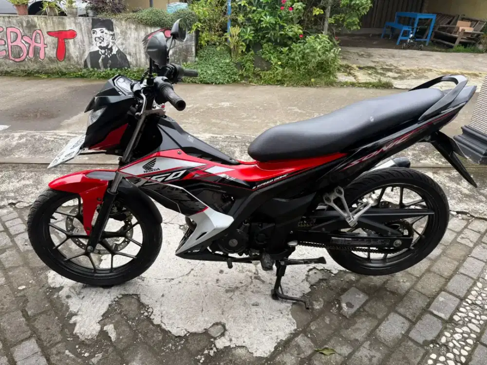 Honda Sonic THN 2019 plat K pati