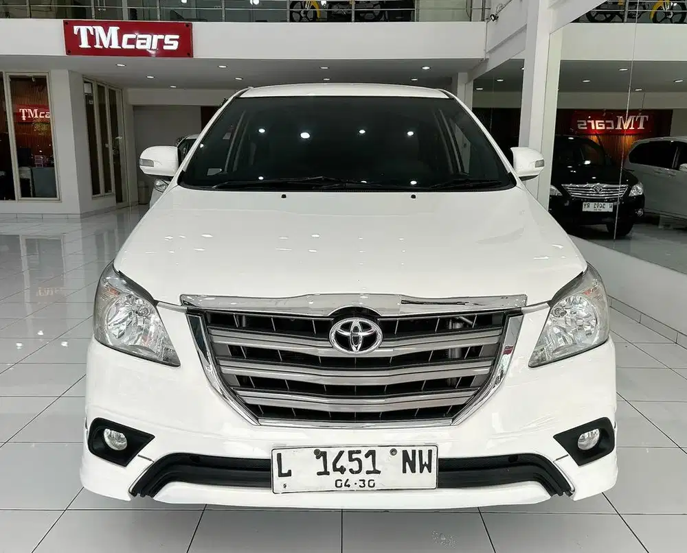 INNOVA G 2.0 LUXURY BNS A/T 2015.BARONG