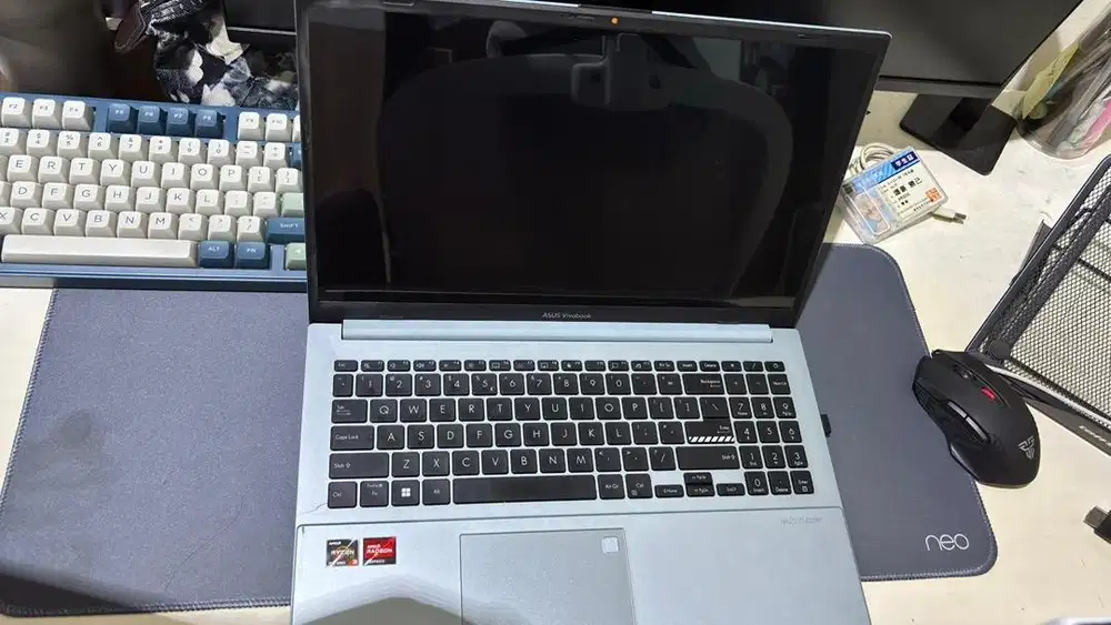 Asus Vivobook Go 15 OLED