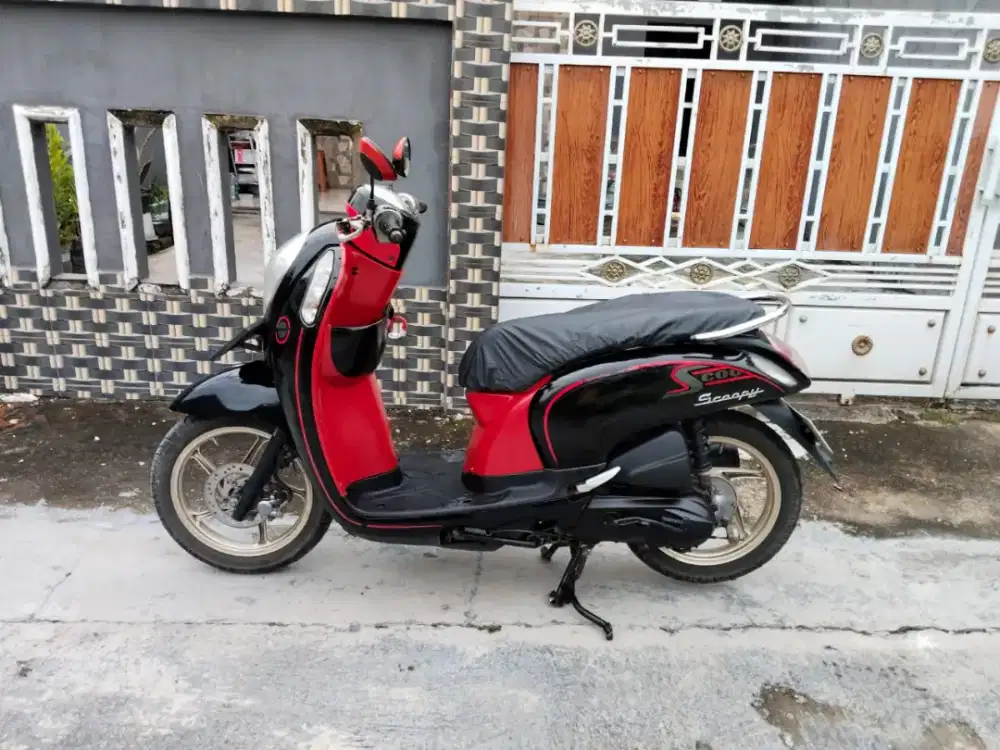 Honda Scoopy f1 tahun 2014 plat 2030 di Tangerang