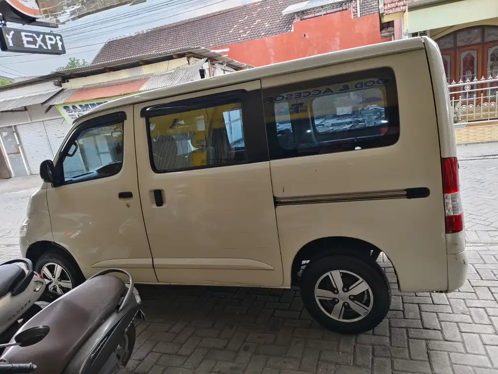 Daihatsu Gran max 2023 Bensin