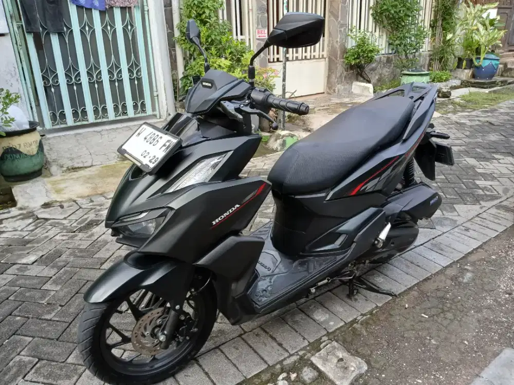 Vario 160 2024 km 23 plat w gresik istimewa siap modik