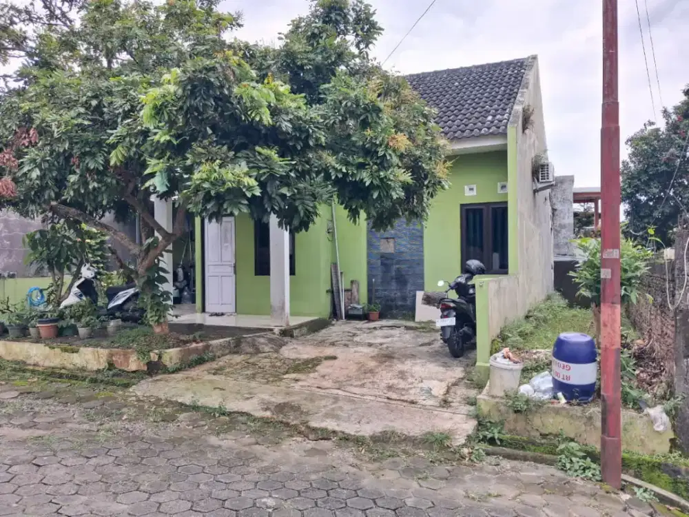 Dijual rumah Hook ready luas di Glintingan Banyumanik