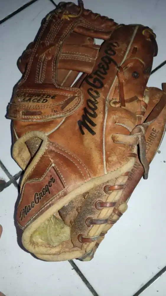 Sale sarung baseball leather