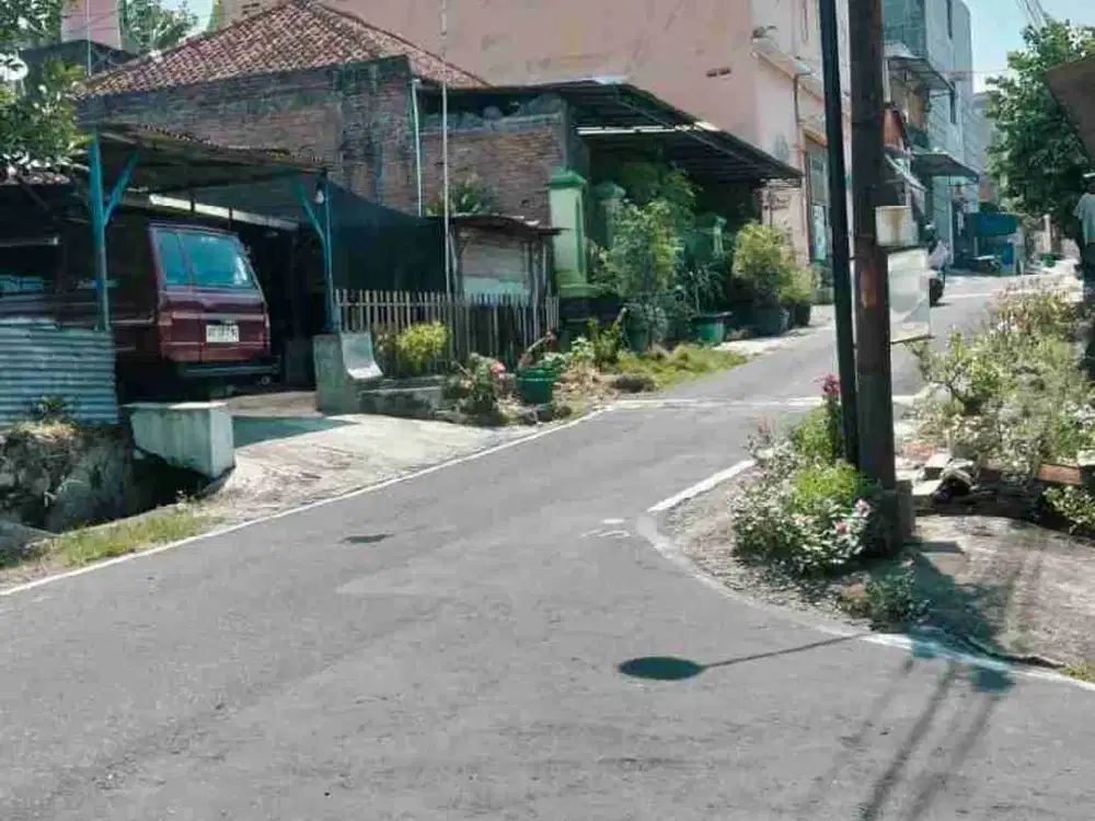 Dijual pekarangan 179m di jns solo