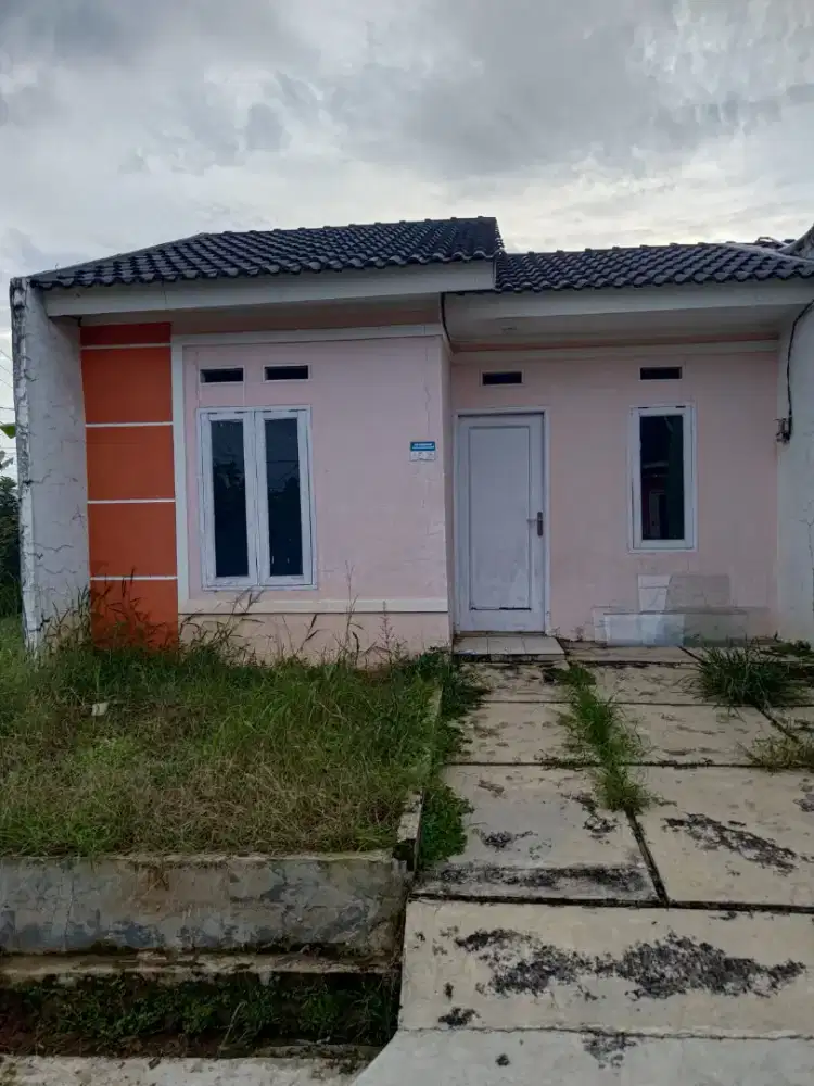 Jual Cepat, Rumah SHM (posisi Hoek), lokasi strategis