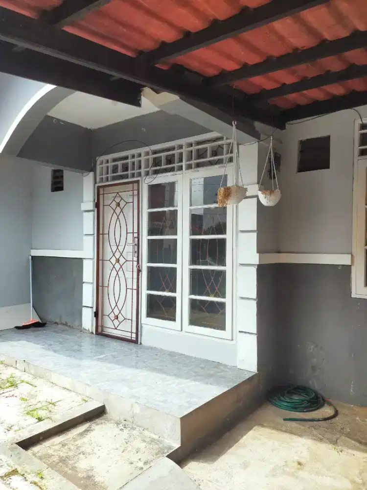 Disewa rumah Yasmin sektor V, 25jt/thn (nego) tanpa perantara