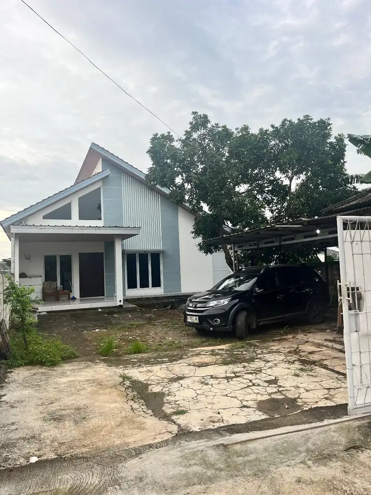 Rumah Tanah Luas belakang Bandara
