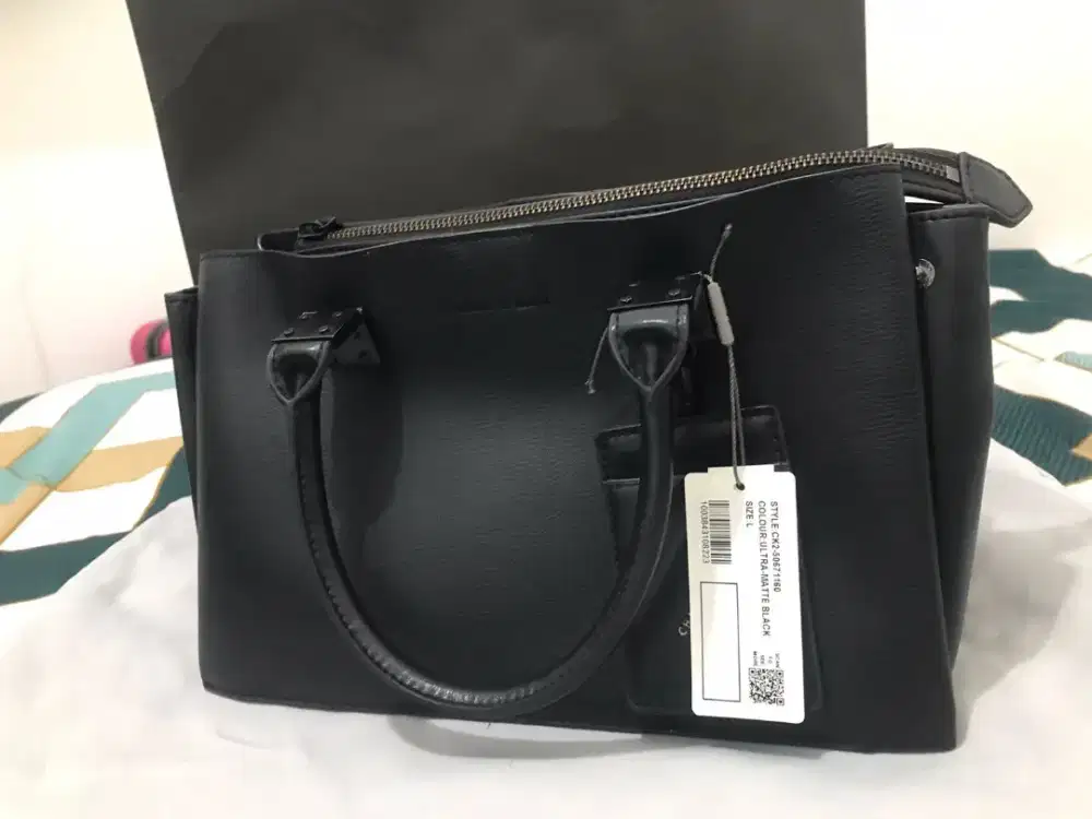 Tas Charles&Keith Ori