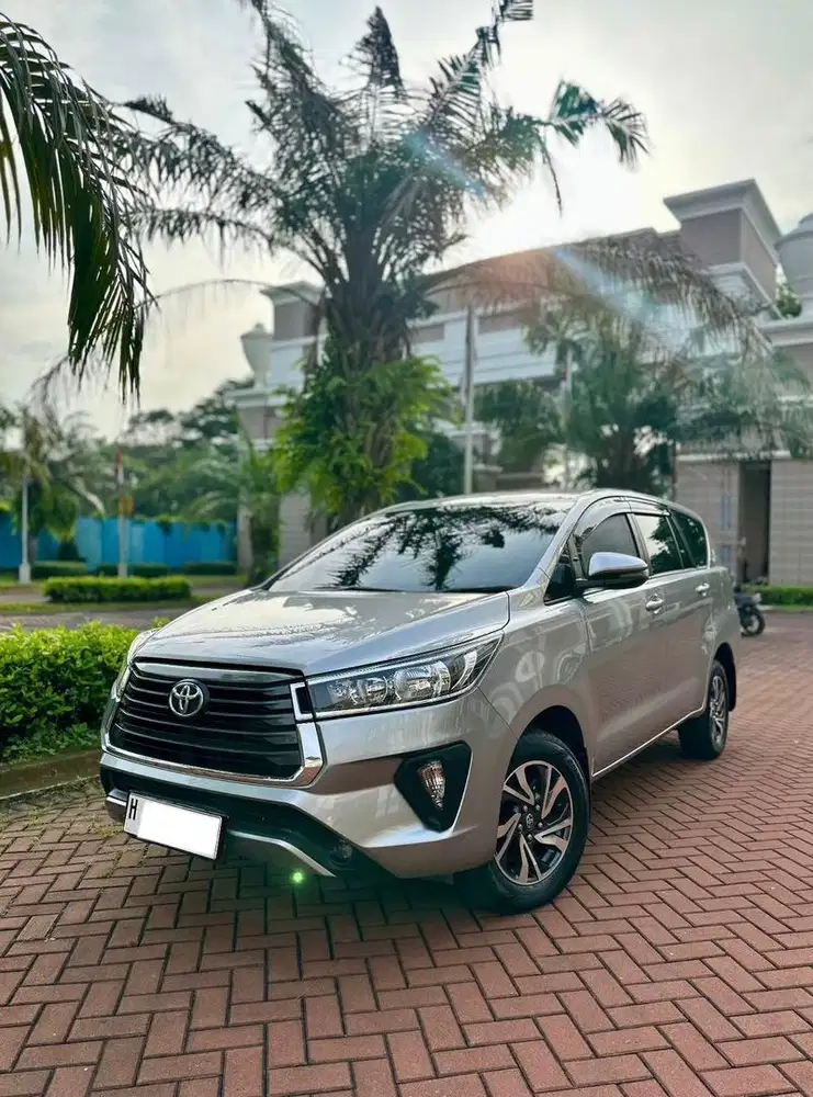 Innova Reborn G diesel AT 2025