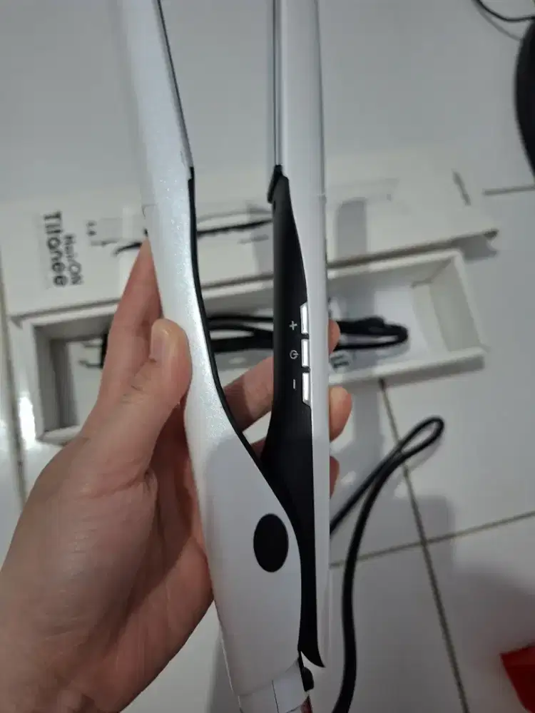 Catok Rambut  Hair On-Tiranium Plate